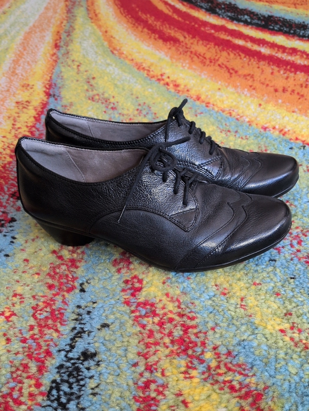 Naturalizer Low Heel Oxfords